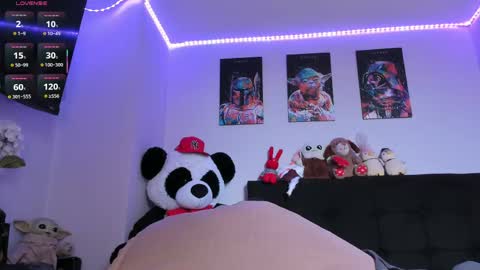 Snapshot of sextape_couple chatting on 05/14/26, 12:56 Ask me online show from 05/14/26, 12:56