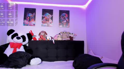 Snapshot of sextape_couple chatting on 05/27/26, 02:25 Ask me online show from 05/27/26, 02:25