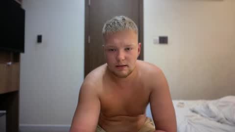 Snapshot of sexual_sbotage chatting on 06/06/26, 04:55 Max Leman online show from 06/06/26, 04:55