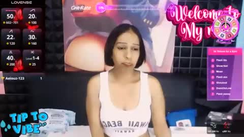 Snapshot of sexualindianx chatting on 02/08/25, 07:49 claudelle online show from 02/08/25, 07:49