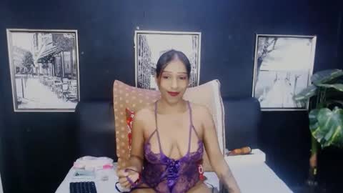 Snapshot of sexualindianx chatting on 03/05/26, 06:59 claudelle online show from 03/05/26, 06:59