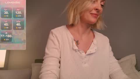 Ray  New video in bio online show from 11/03/25, 09:27