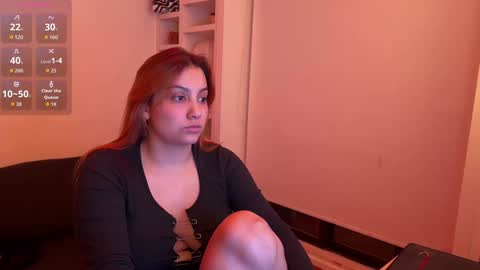 Snapshot of sexualmindset chatting on 09/16/25, 10:55 Andrea online show from 09/16/25, 10:55