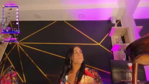 Snapshot of sexwildlatin chatting on 10/11/25, 08:18 Tifanny Benitez online show from 10/11/25, 08:18