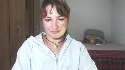 CHIARA   online show from 12/02/25, 10:16