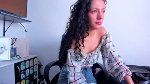 Jax and Lu online show from 01/13/25, 03:04