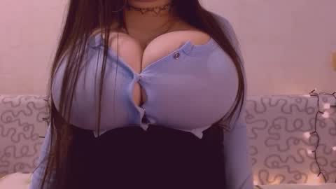 Julia online show from 03/16/26, 05:44