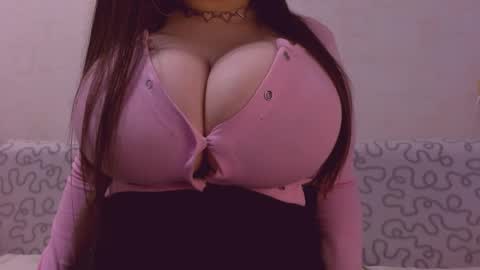 Julia online show from 04/23/26, 05:30