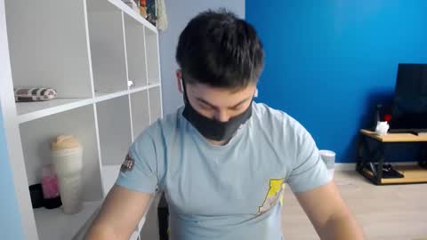 Tommy online show from 03/01/25, 03:05