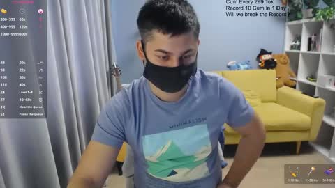 Tommy online show from 04/17/26, 07:44