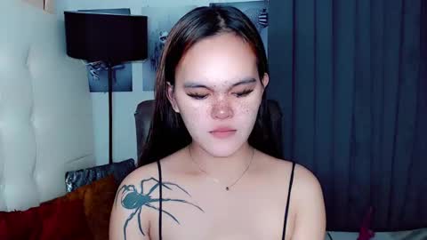 sexxxy_caroline online show from 01/15/25, 08:41