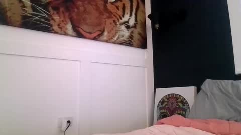 sexxxyvibes online show from 12/22/25, 05:32