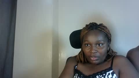 sexxy_amira online show from 10/11/25, 12:15