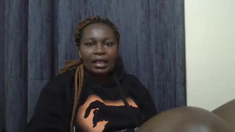 sexxy_amira online show from 10/25/25, 09:28