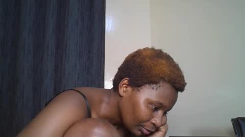 sexxy_amira online show from 11/26/25, 02:23