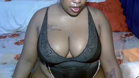 sexxy_brii online show from 11/01/25, 03:30