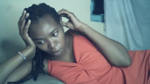 sexxy_curvy23 online show from 07/07/26, 03:42