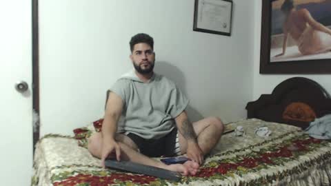 sexxy man online show from 12/04/24, 08:45