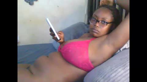 Snapshot of sexxy_mish chatting on 05/07/26, 06:19 sexxy_mish online show from 05/07/26, 06:19