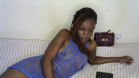 Snapshot of sexxy_nisa chatting on 03/06/25, 08:05 sexxy_nisa online show from 03/06/25, 08:05