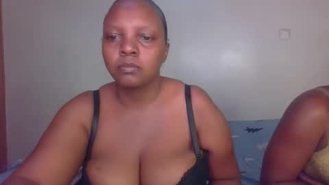 Snapshot of sexxy_surphire chatting on 09/15/25, 10:59 Sexxy surphire online show from 09/15/25, 10:59