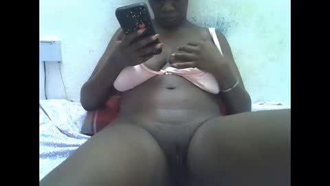 sexxyboob2 online show from 02/09/26, 12:47