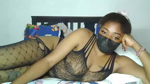 Snapshot of sexxybooty254 chatting on 02/02/26, 04:55 sexxybooty254 online show from 02/02/26, 04:55