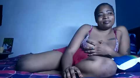 sexxybooty254 online show from 04/26/26, 10:07