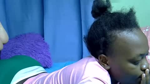 African Queen online show from 03/10/26, 06:35