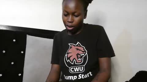 ivy online show from 12/04/25, 08:23