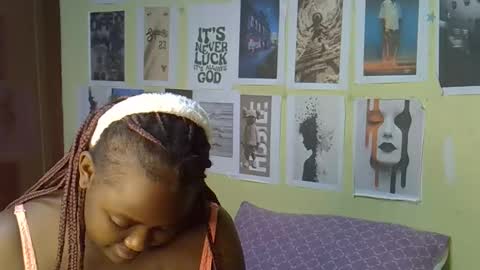 sexxykaree online show from 04/25/26, 02:25