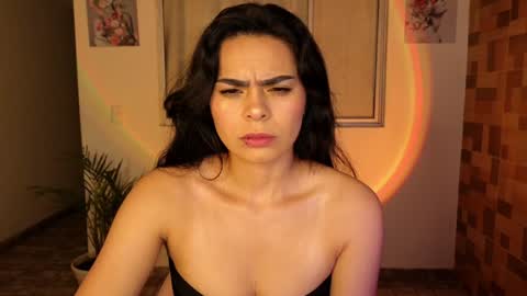  Angie   online show from 01/14/25, 10:59