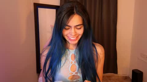  Angie   online show from 10/08/25, 11:24