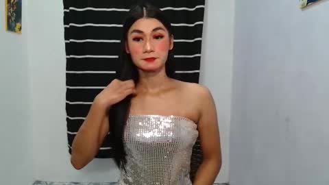 Snapshot of sexxypantasy chatting on 10/29/25, 08:16 mira jane online show from 10/29/25, 08:16