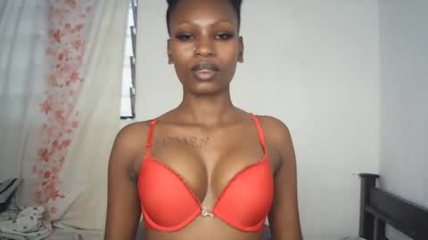 sexxypixie online show from 04/05/26, 10:45
