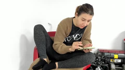 Ana  Rusakova online show from 04/01/26, 11:44