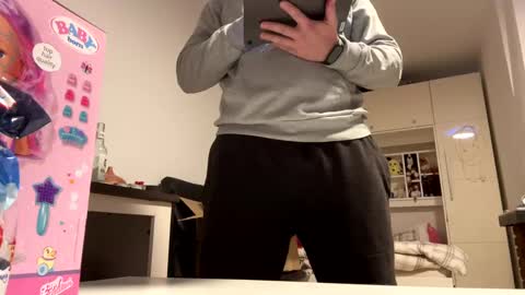 Snapshot of sexy30031986 chatting on 12/06/24, 11:47 sexy30031986 online show from 12/06/24, 11:47