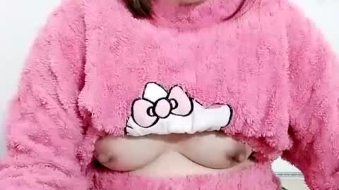 Snapshot of sexy8685 chatting on 02/06/26, 02:38 sexy8685 online show from 02/06/26, 02:38