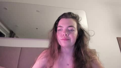 Snapshot of sexy__lizzy__ chatting on 04/27/26, 11:03 Hello dear. I will be glad to meet you. see you soon. online show from 04/27/26, 11:03