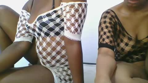 Snapshot of sexy__rhian chatting on 01/06/25, 10:35 sexy rhian online show from 01/06/25, 10:35