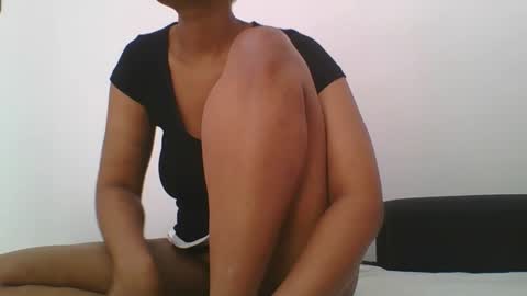 Snapshot of sexy__rhian chatting on 01/16/25, 04:38 sexy rhian online show from 01/16/25, 04:38