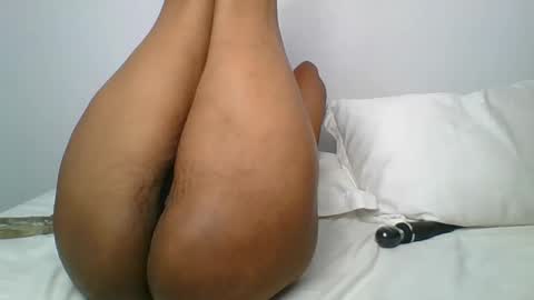 Snapshot of sexy__rhian chatting on 02/22/25, 07:56 sexy rhian online show from 02/22/25, 07:56