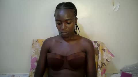 sexy_alia1 online show from 03/06/26, 09:17