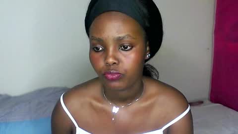 Snapshot of sexy_anayah chatting on 03/01/26, 03:47 sexy_anayah online show from 03/01/26, 03:47