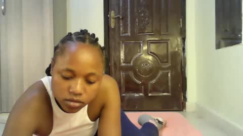 Snapshot of sexy_ariana_2 chatting on 01/24/25, 02:41 Ariana online show from 01/24/25, 02:41