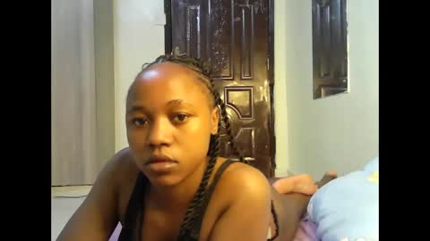 Snapshot of sexy_ariana_2 chatting on 02/03/25, 07:42 Ariana online show from 02/03/25, 07:42