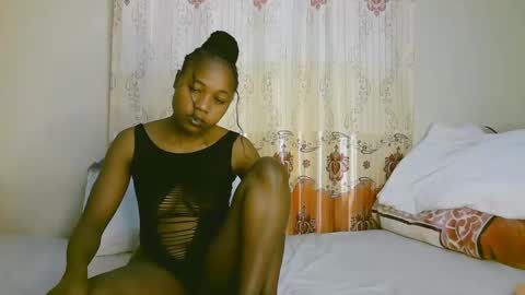 Snapshot of sexy_ariana_2 chatting on 02/22/25, 07:23 Ariana online show from 02/22/25, 07:23