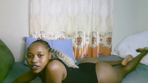 Snapshot of sexy_ariana_2 chatting on 03/05/25, 11:06 Ariana online show from 03/05/25, 11:06