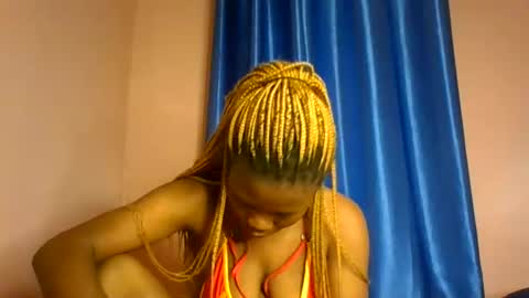 Snapshot of sexy_bellah1 chatting on 06/29/26, 06:19 bellah online show from 06/29/26, 06:19