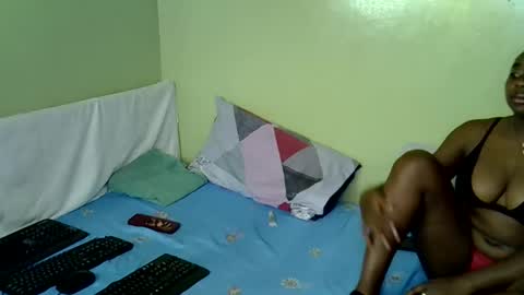 sexy_berry01 online show from 01/17/26, 11:30